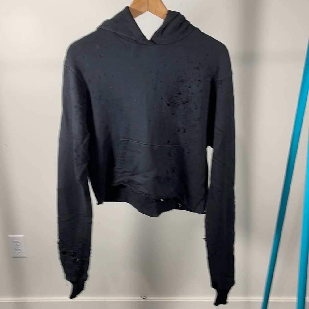 Amiri Thrashed Black Crop Hoodie